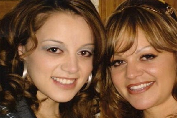 Jenni Rivera y su hermana Rosie